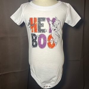 HEY BOO with cute glittery letter design and adorable ghost babytot onesie/shirt